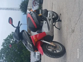 Honda X8R-S | Mobile.bg    9