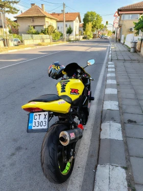 Suzuki Gsxr 750, снимка 3 — Bazar.bg Suzuki Gsxr 750, снимка 3