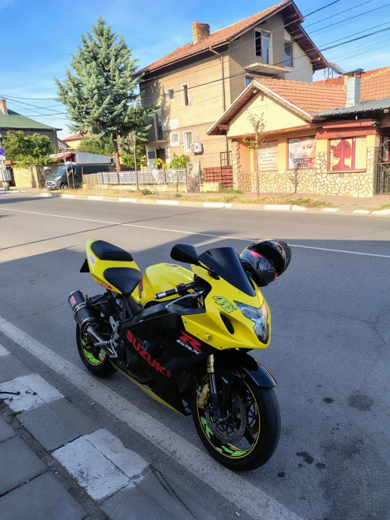 Suzuki Gsxr 750, снимка 2 - Мотоциклети и мототехника - 52631867