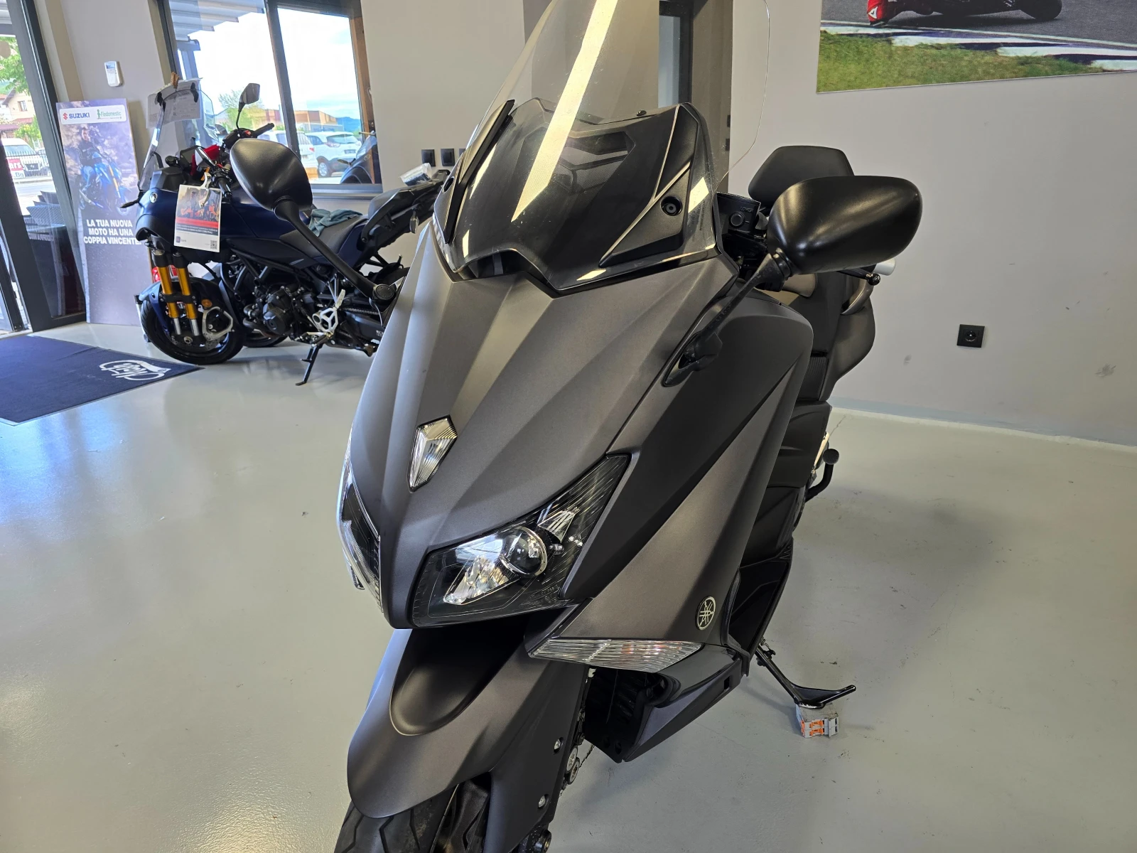 Yamaha T-max 530ie, Уникат!, снимка 7 - Мотоциклети и мототехника - 54602110