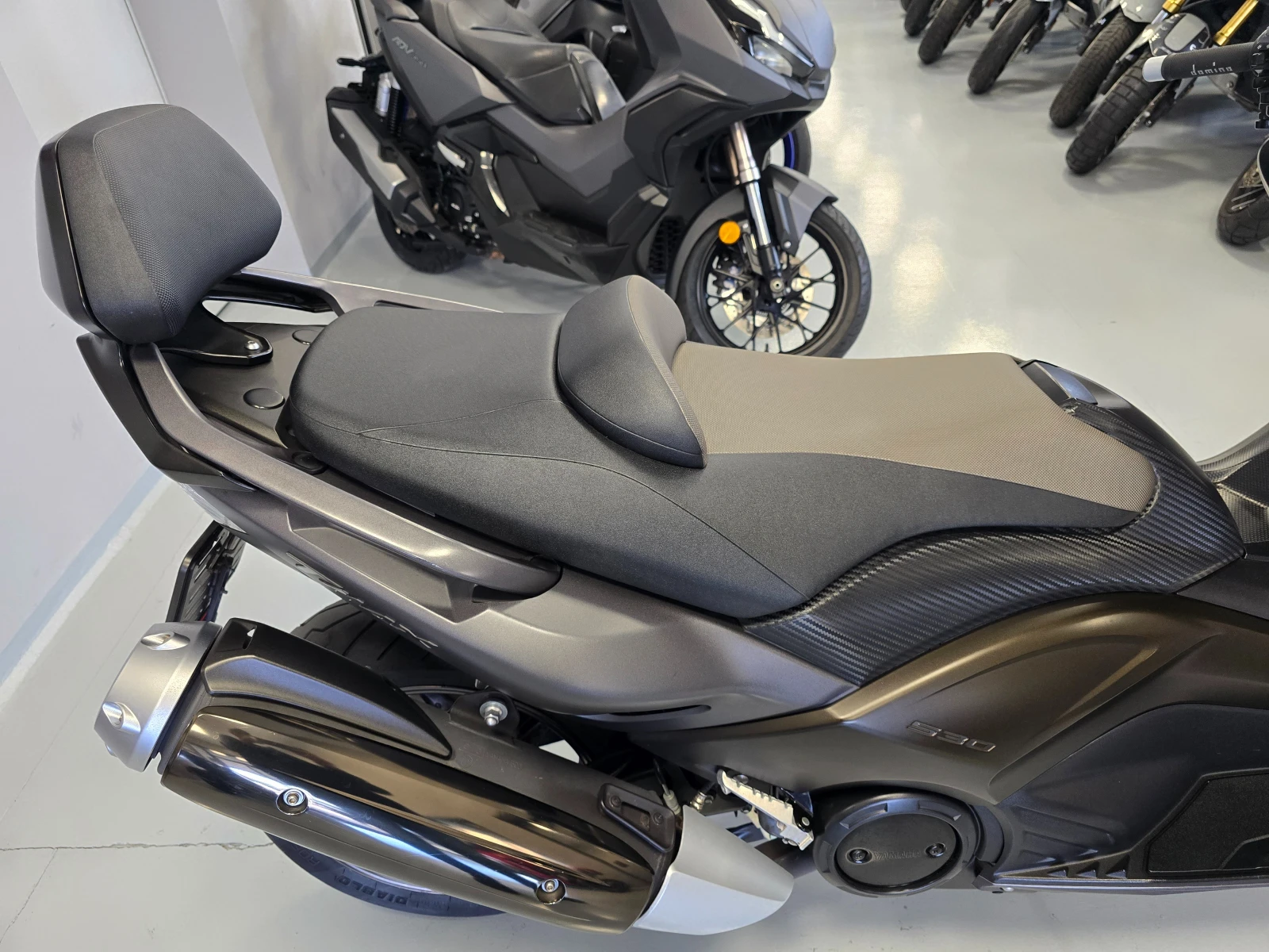 Yamaha T-max 530ie, Уникат!, снимка 11 - Мотоциклети и мототехника - 54602110