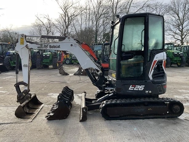 Багер Bobcat E26 , снимка 1 - Индустриална техника - 48690327