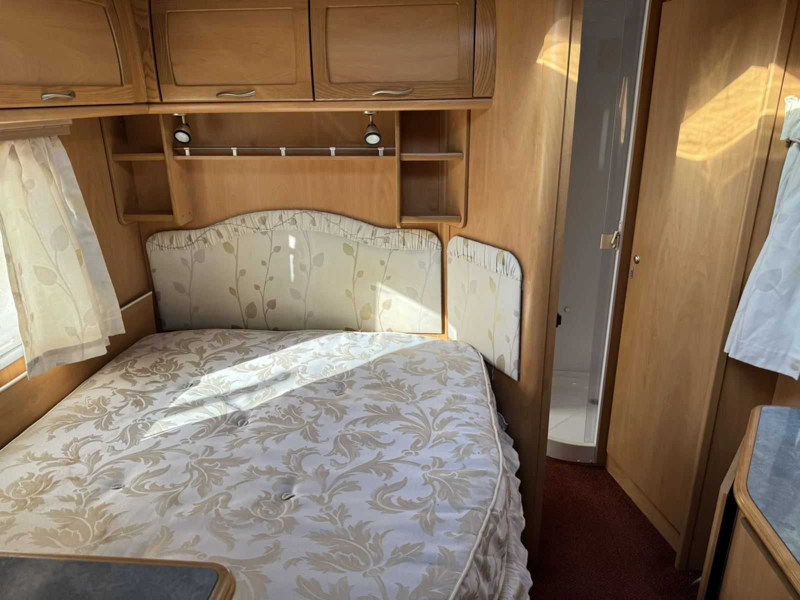 Каравана Hobby Lunar ultima - изображение 4