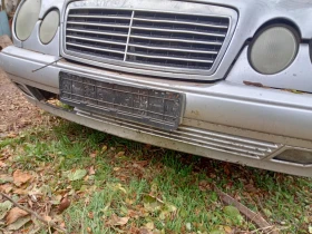 Mercedes-Benz E 200, снимка 7