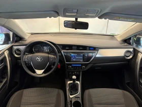 Toyota Auris 1.6i ПЪЛНА СЕРВИЗНА КНИЖКА, снимка 10