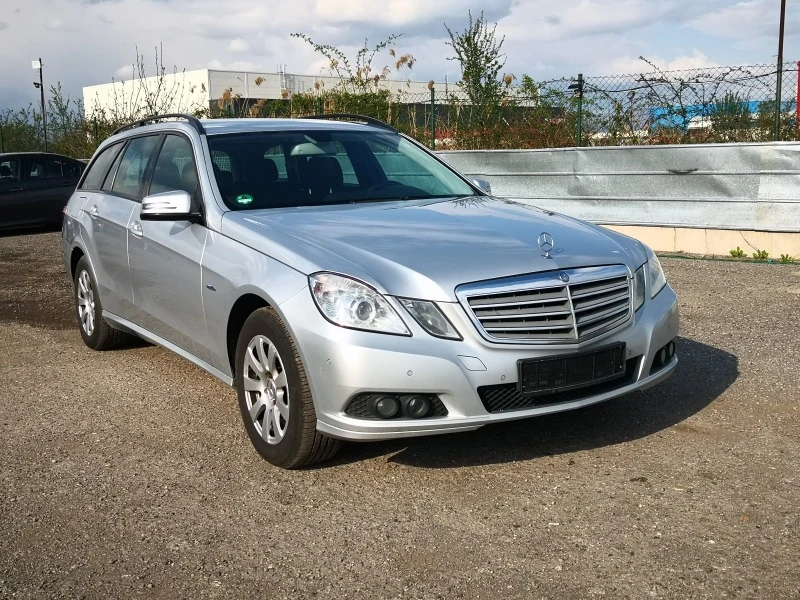 Mercedes-Benz E 200 i 184k.c. Euro 5, снимка 1 - Автомобили и джипове - 48415006