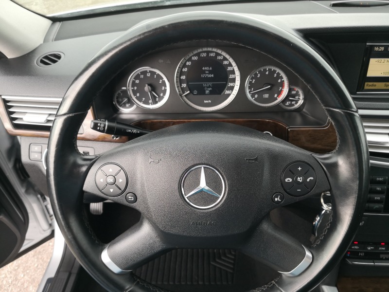 Mercedes-Benz E 200 i 184k.c. Euro 5, снимка 9 - Автомобили и джипове - 46238538