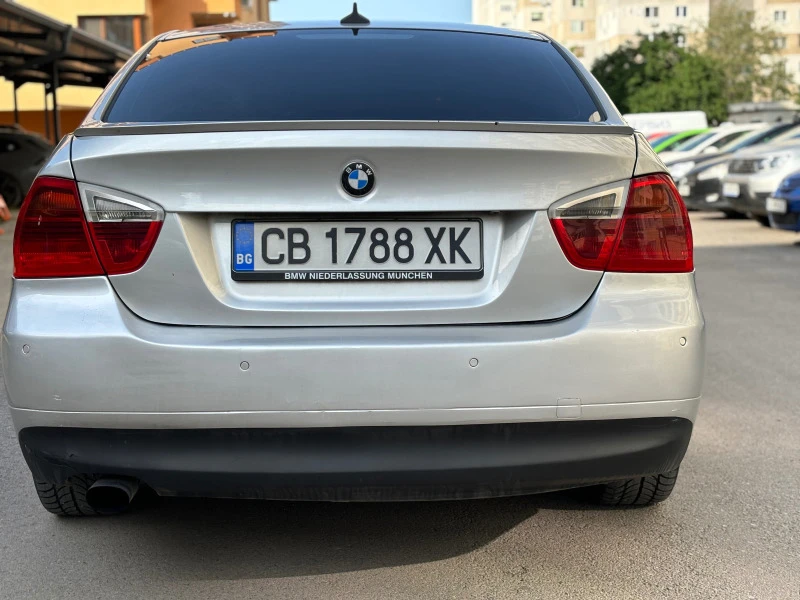 BMW 320, снимка 7 - Автомобили и джипове - 47372490