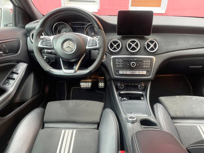 Mercedes-Benz A 200 4matik, снимка 15 - Автомобили и джипове - 48490054