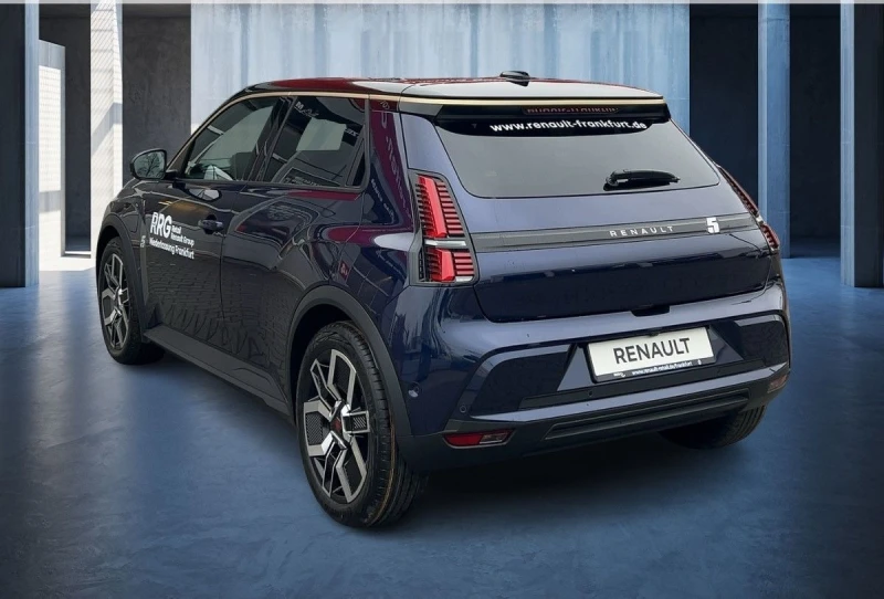 Renault 5 E-Tech, снимка 4 - Автомобили и джипове - 52322386