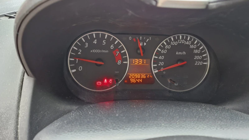 Nissan Note GAZ FACELIFT, снимка 5 - Автомобили и джипове - 52698454