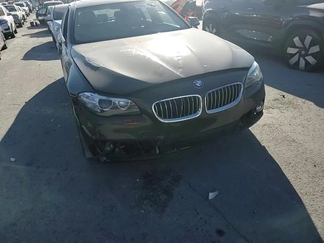 BMW 535 3.0L 6 Rear-wheel drive, снимка 9 - Автомобили и джипове - 48781441