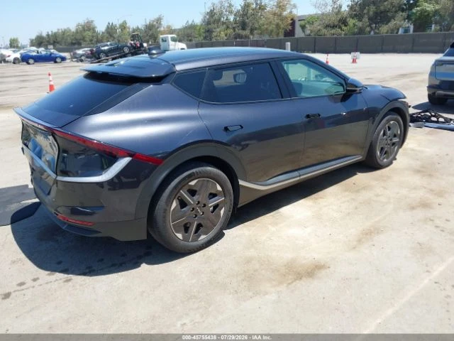 Kia EV6 Light Long Range AWD, снимка 4 - Автомобили и джипове - 56172748