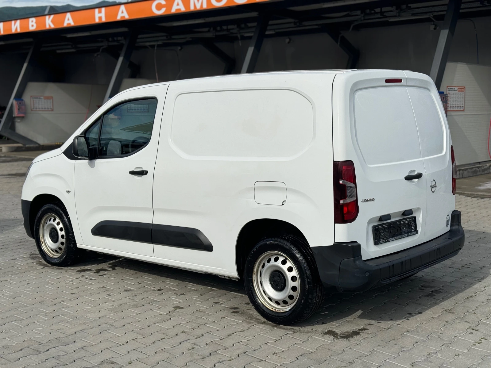 Opel Combo 1.5D* Климатик* Като Ново* Германия* Нави* 2019 - изображение 5