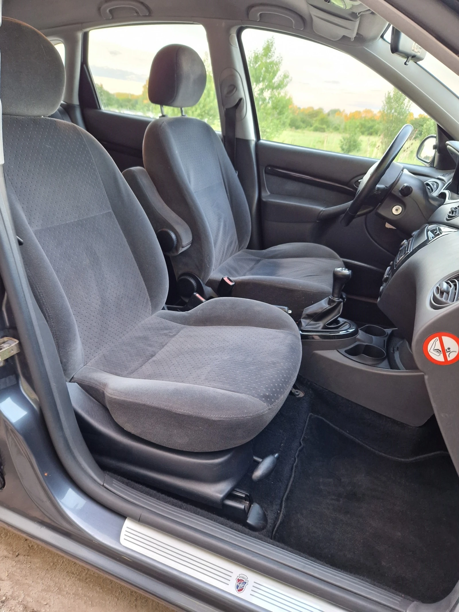 Ford Focus 1.6i 140хил.км. Газов инж. - изображение 7