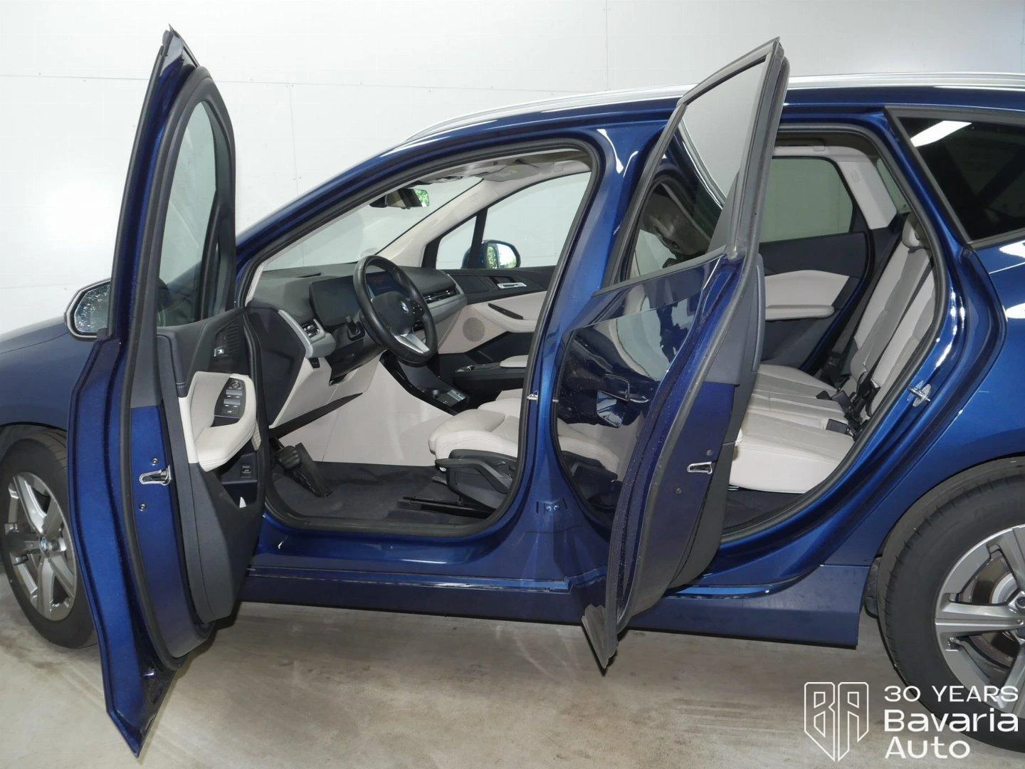 BMW 216 i Active Tourer Steptronic - изображение 5