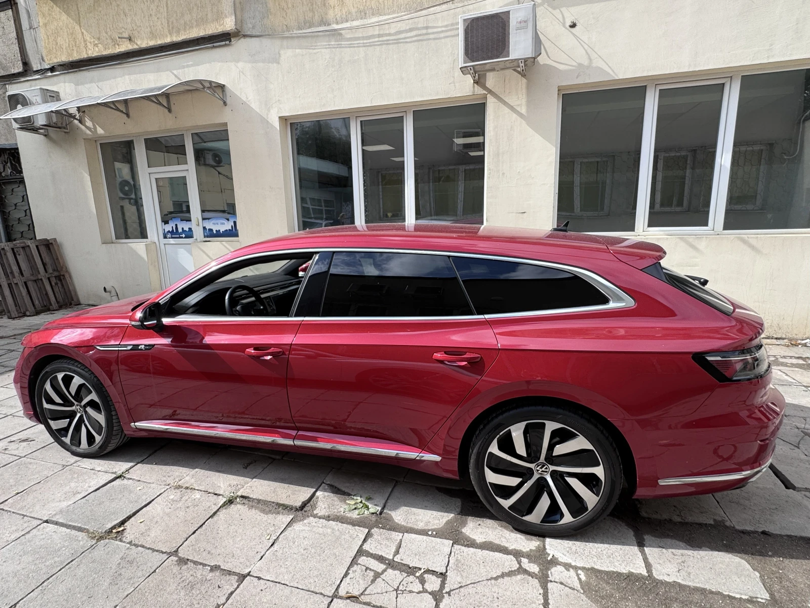 VW Arteon R-Line 4 Motion - изображение 3