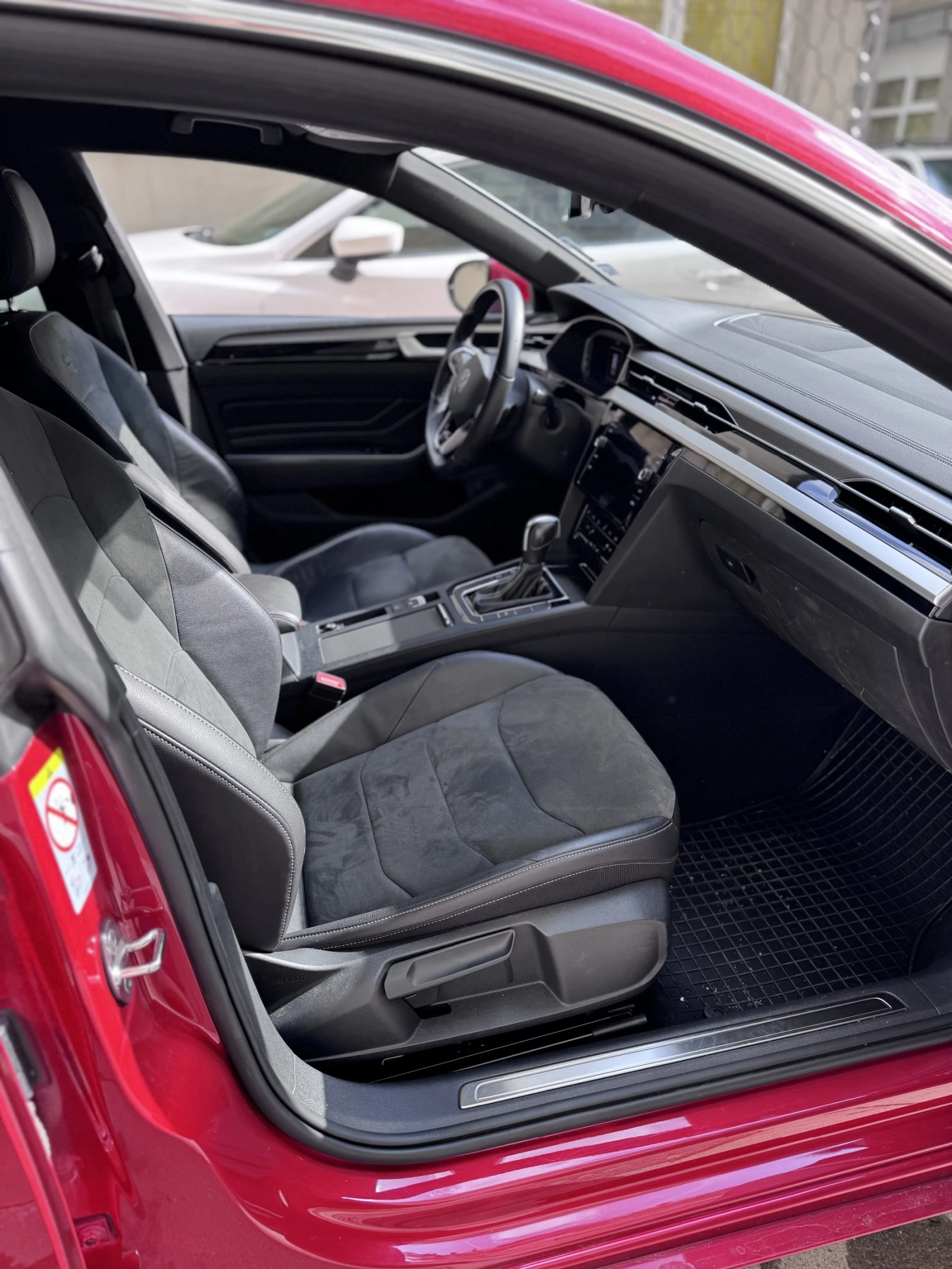 VW Arteon R-Line 4 Motion - изображение 8