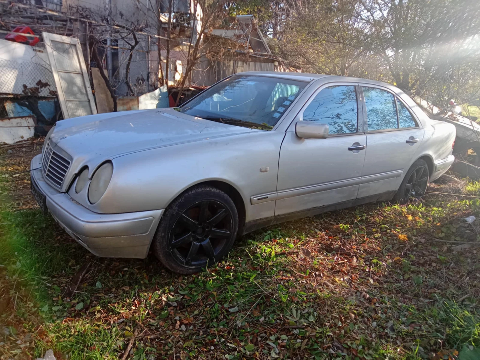 Mercedes-Benz E 200 | Mobile.bg � ����������� 11