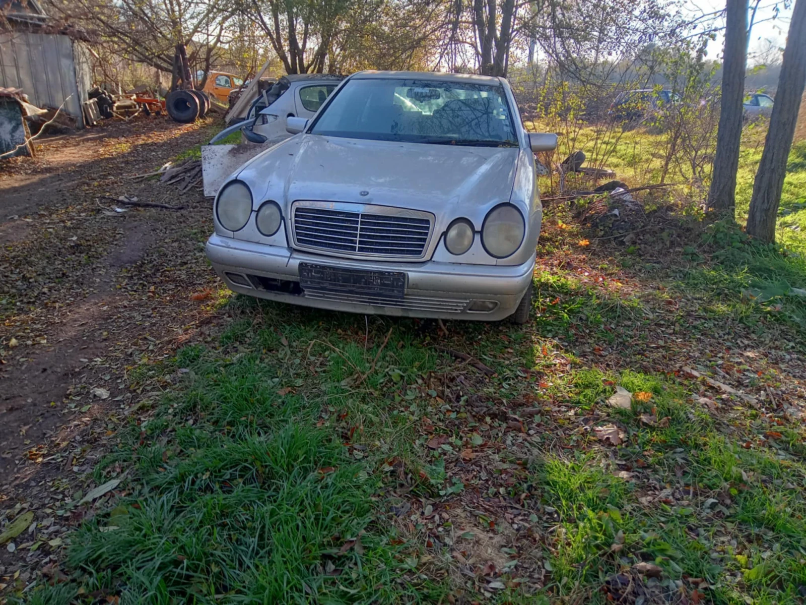 Mercedes-Benz E 200 | Mobile.bg � ����������� 13