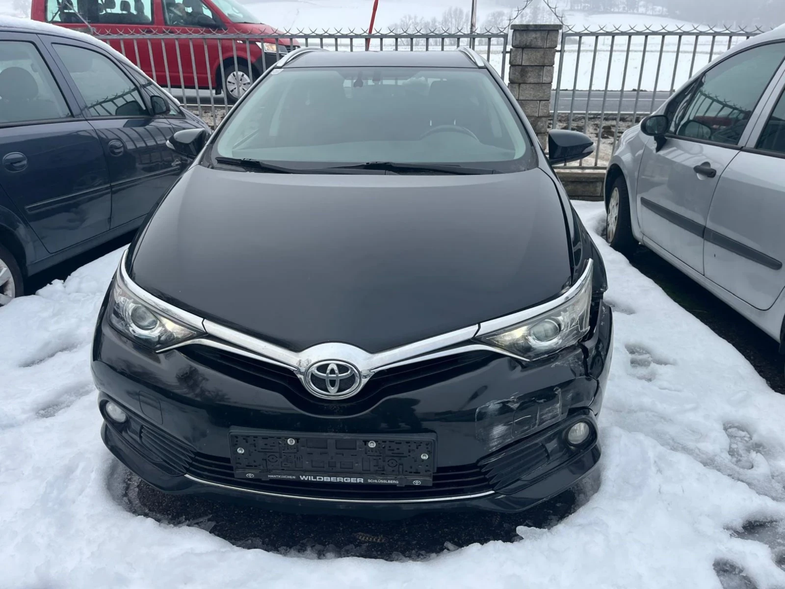 Toyota Auris 1.2 - изображение 2