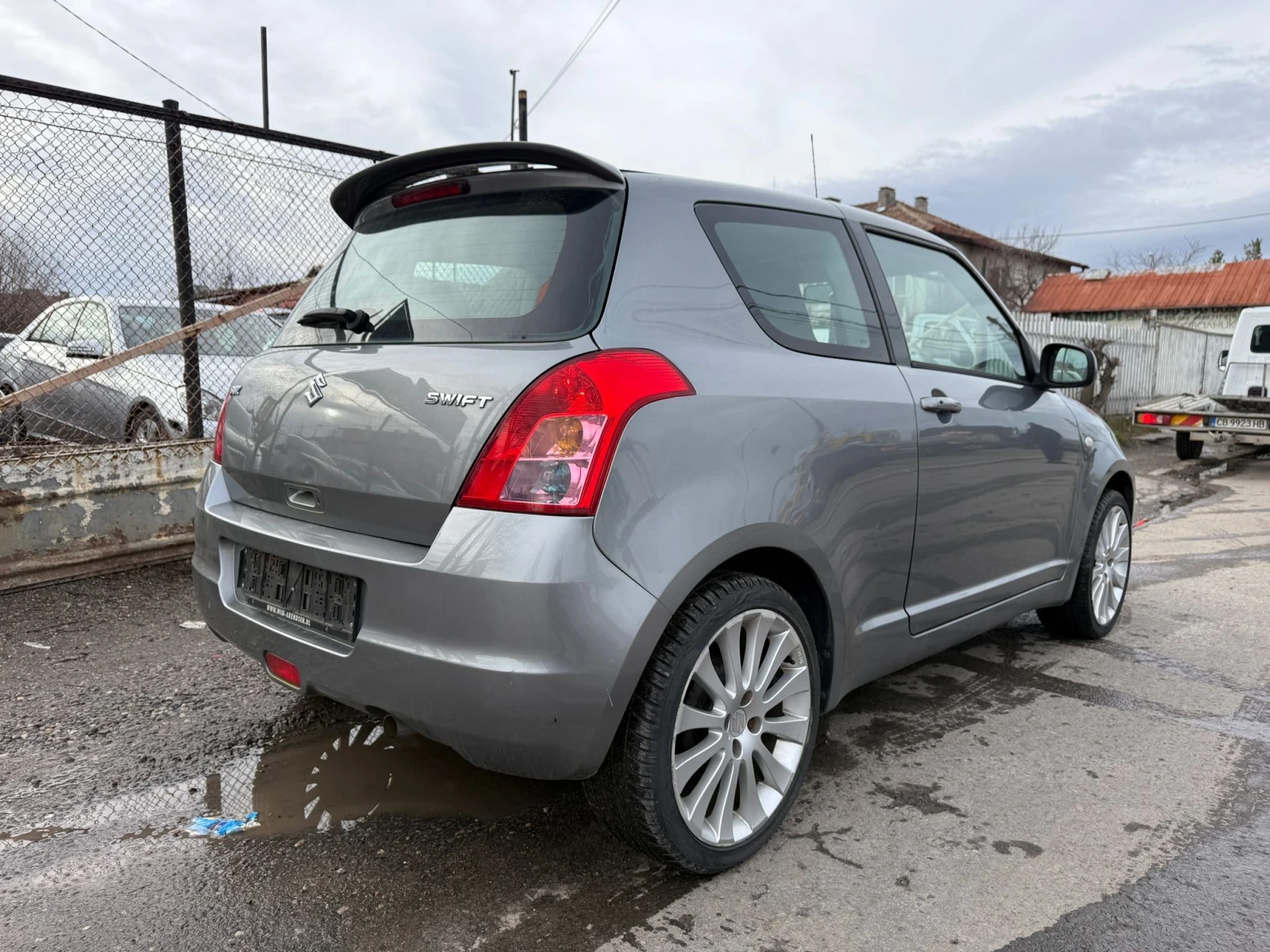 Suzuki Swift 1, 300 EURO5B  - изображение 6
