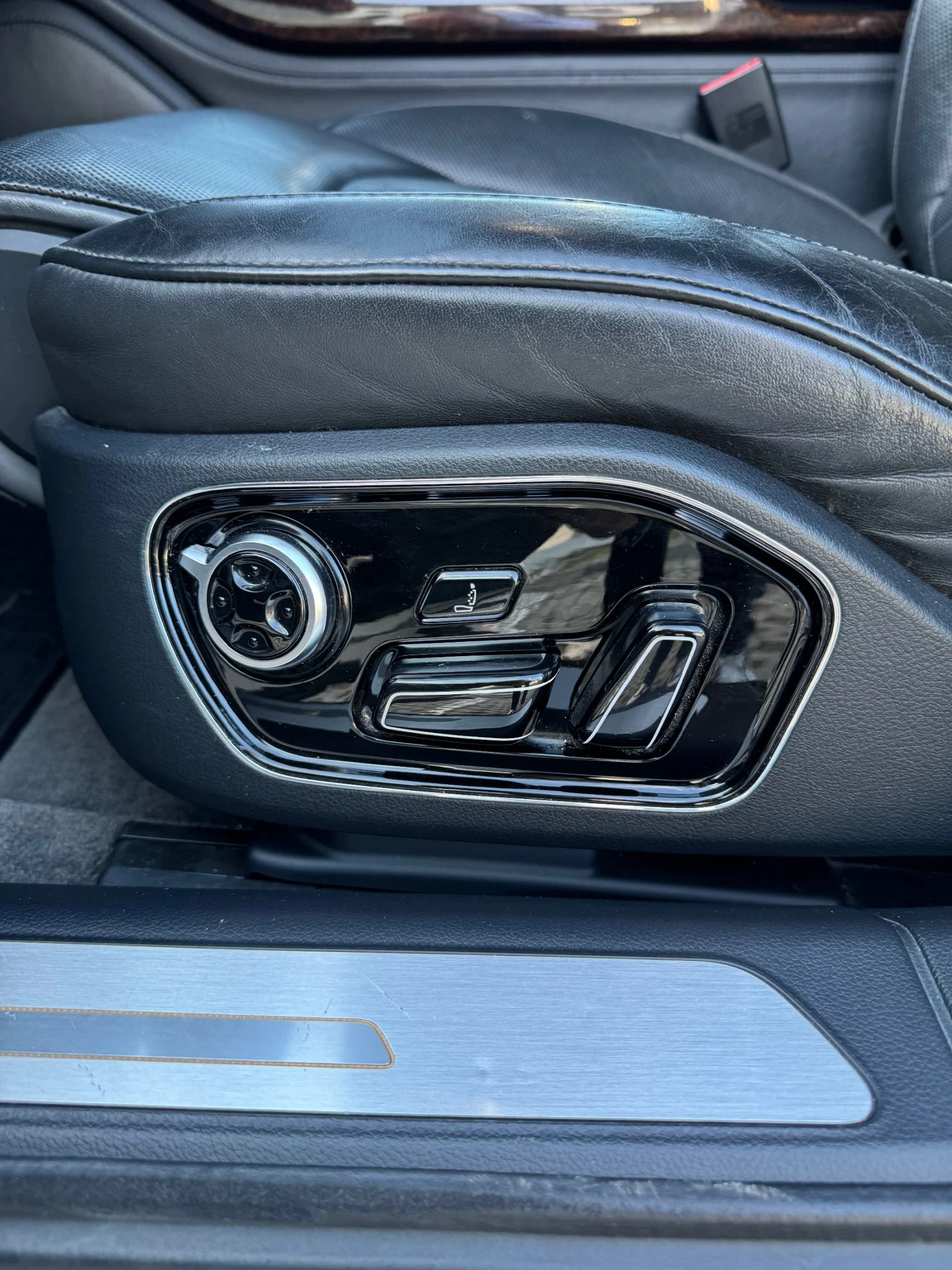 Audi A8 4.2TDI 351 Full Led 4x4 Германия Сменени Вериги, снимка 12 - Автомобили и джипове - 53786779