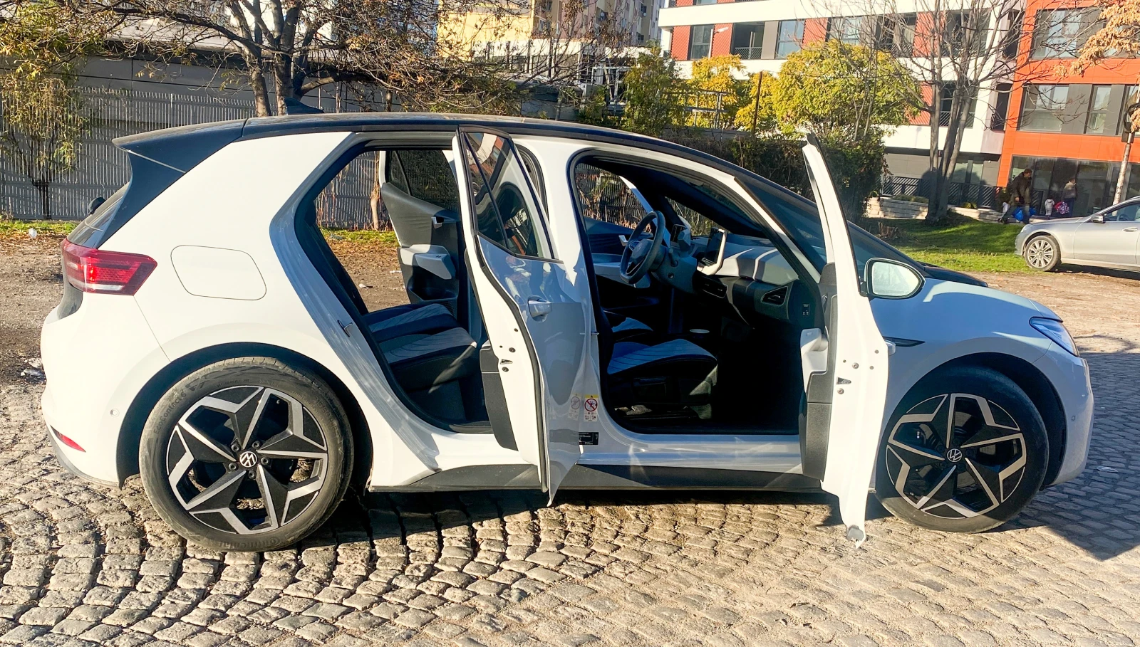 VW ID.3 Pro S 82 kWh, снимка 11 - Автомобили и джипове - 53827377