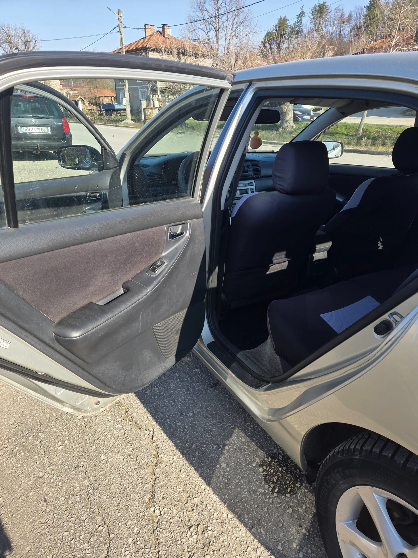 Toyota Corolla, снимка 4 - Автомобили и джипове - 53843717