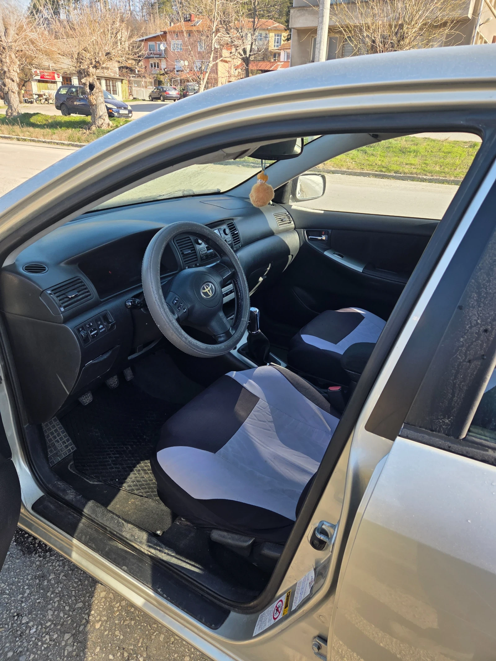 Toyota Corolla, снимка 6 - Автомобили и джипове - 53843717