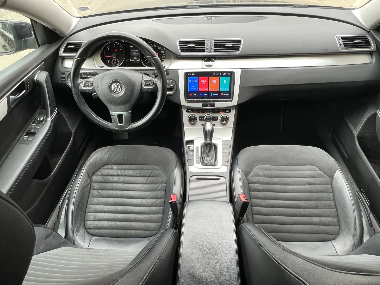 VW Passat AUTOMAT от VW България, СЕМЕЕН автомобил, снимка 12 - Автомобили и джипове - 53916904