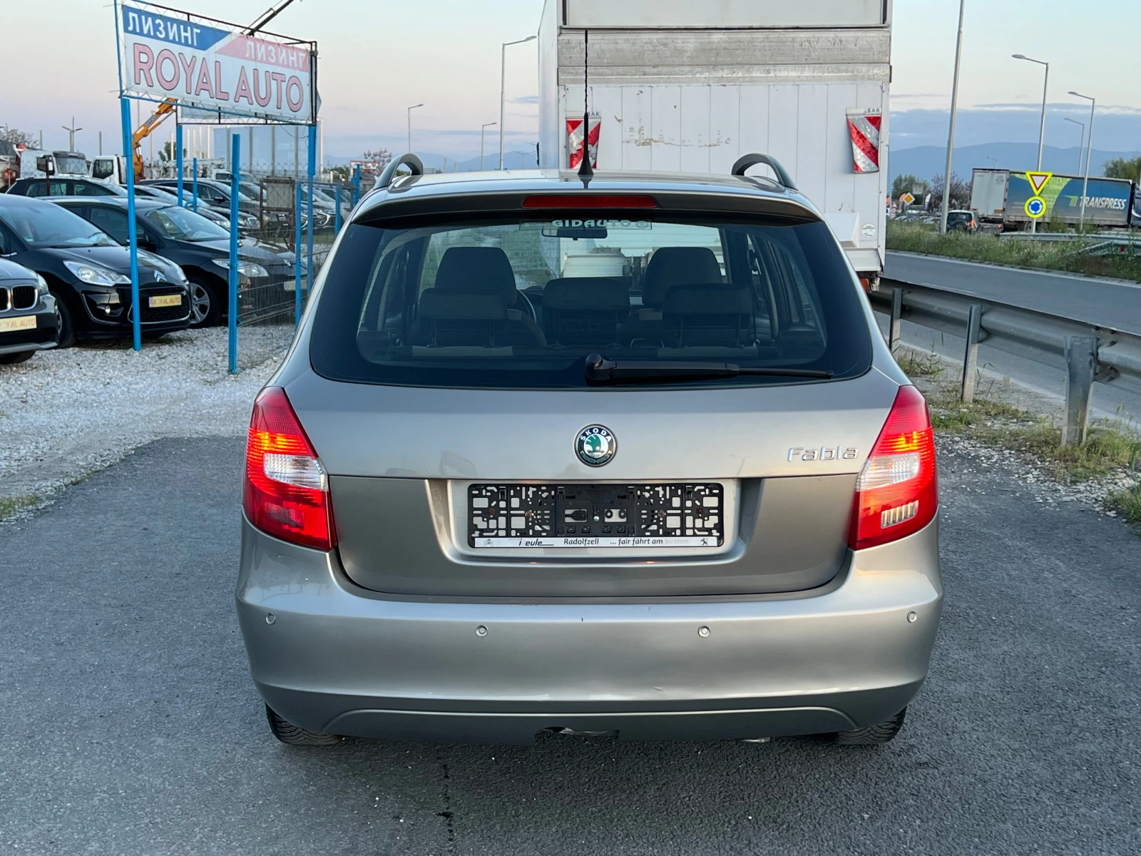 Skoda Fabia ЛИЗИНГ-1, 6 ДИЗЕЛ-КЛИМА, снимка 5 - Автомобили и джипове - 54335121
