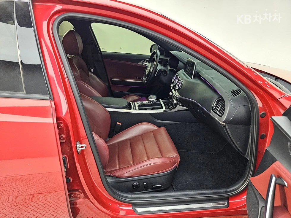 Kia Stinger 2.0L turbo | Mobile.bg � ����������� 10