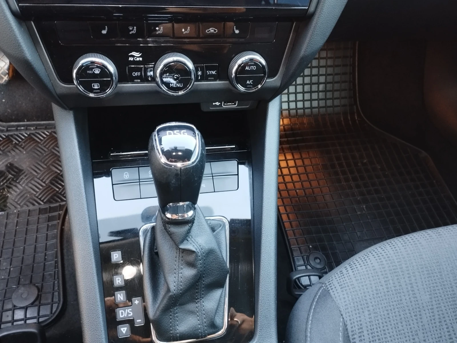 Skoda Octavia От Еуратек България , 1.5 TSI, G-Tec, 7DSG, снимка 13 - Автомобили и джипове - 55458804