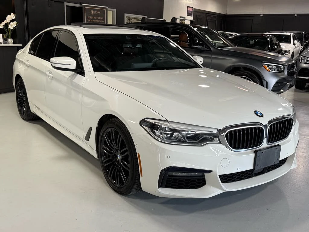 BMW 540 M Pack * HUD * 360 * АвтоКредит * (ЦЕНА ДО БГ), снимка 3 - Автомобили и джипове - 55511643