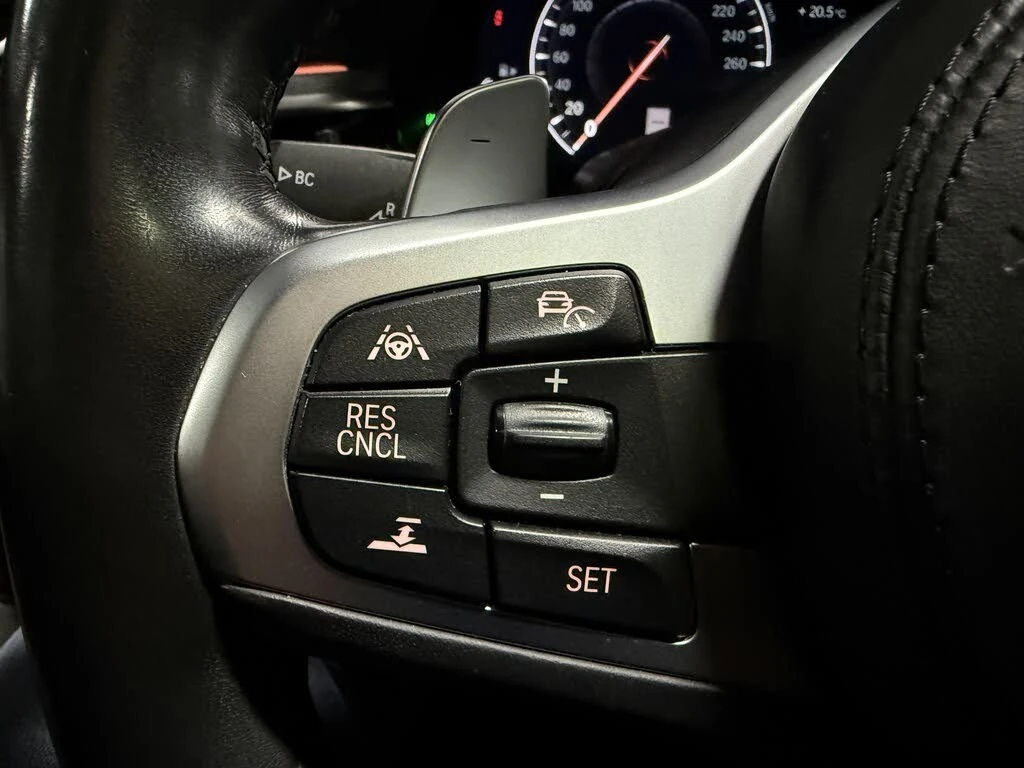 BMW 540 M Pack * HUD * 360 * АвтоКредит * (ЦЕНА ДО БГ), снимка 11 - Автомобили и джипове - 55511643