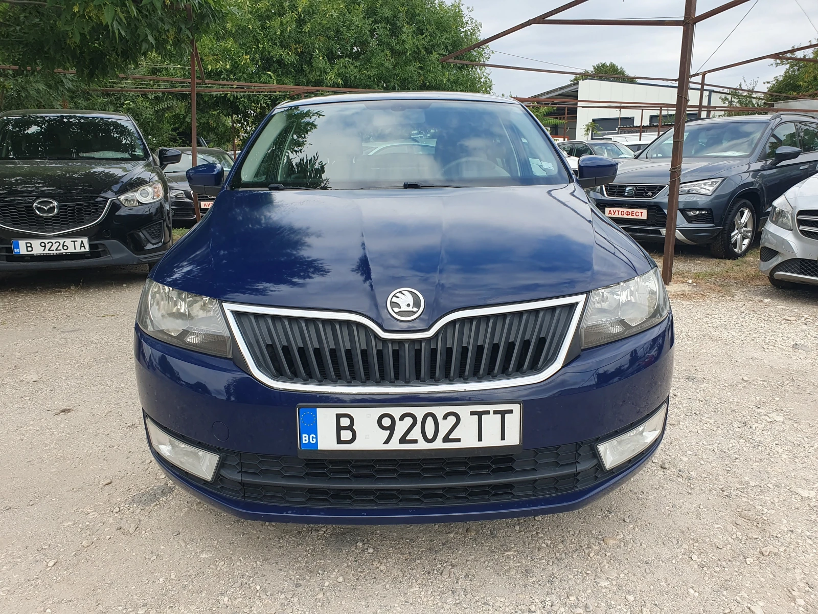 Skoda Rapid 1.6 TDI , снимка 5 - Автомобили и джипове - 55671573