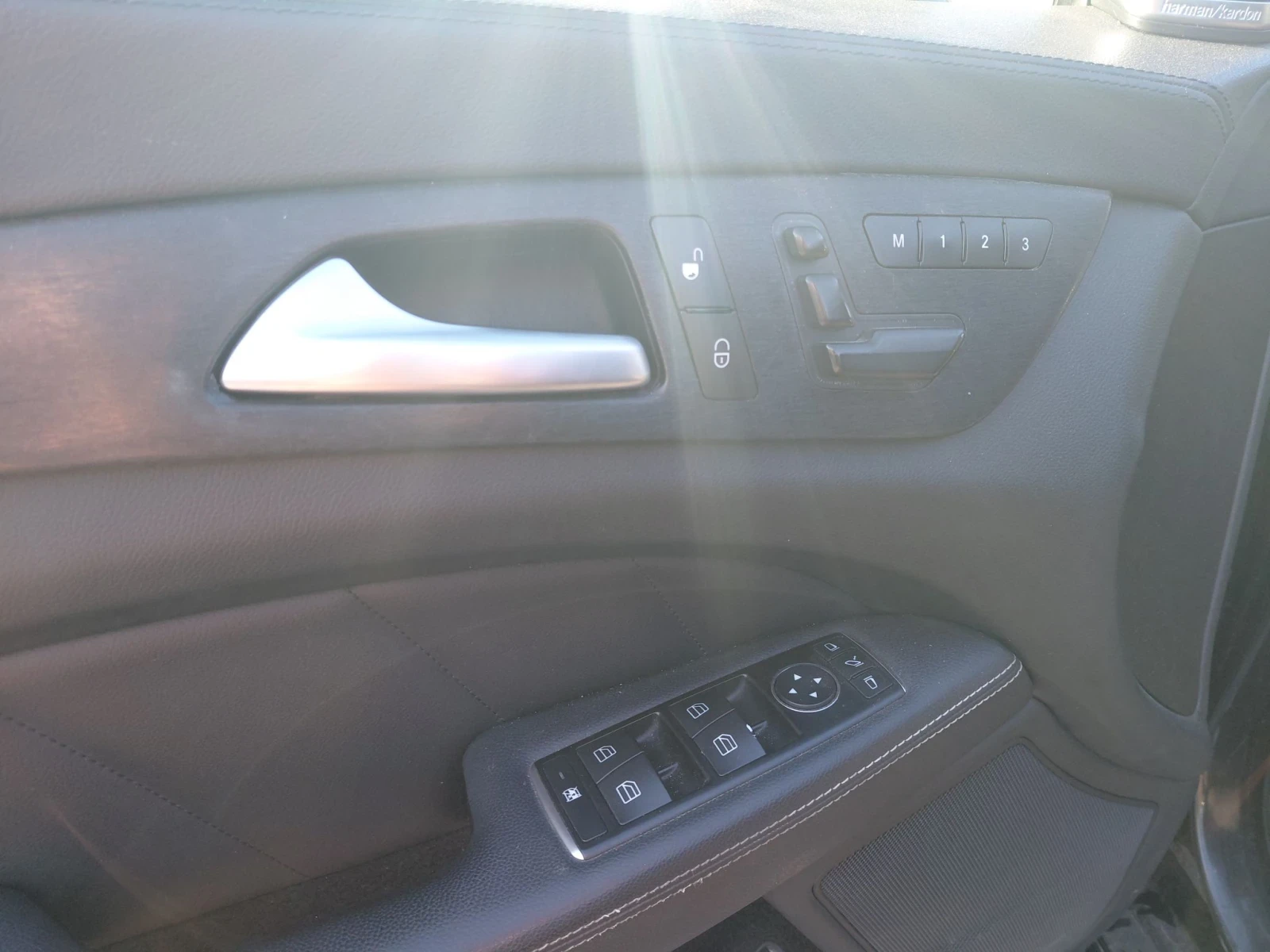 Mercedes-Benz CLS 350 350 CDI 4Matic, снимка 10 - Автомобили и джипове - 56128904
