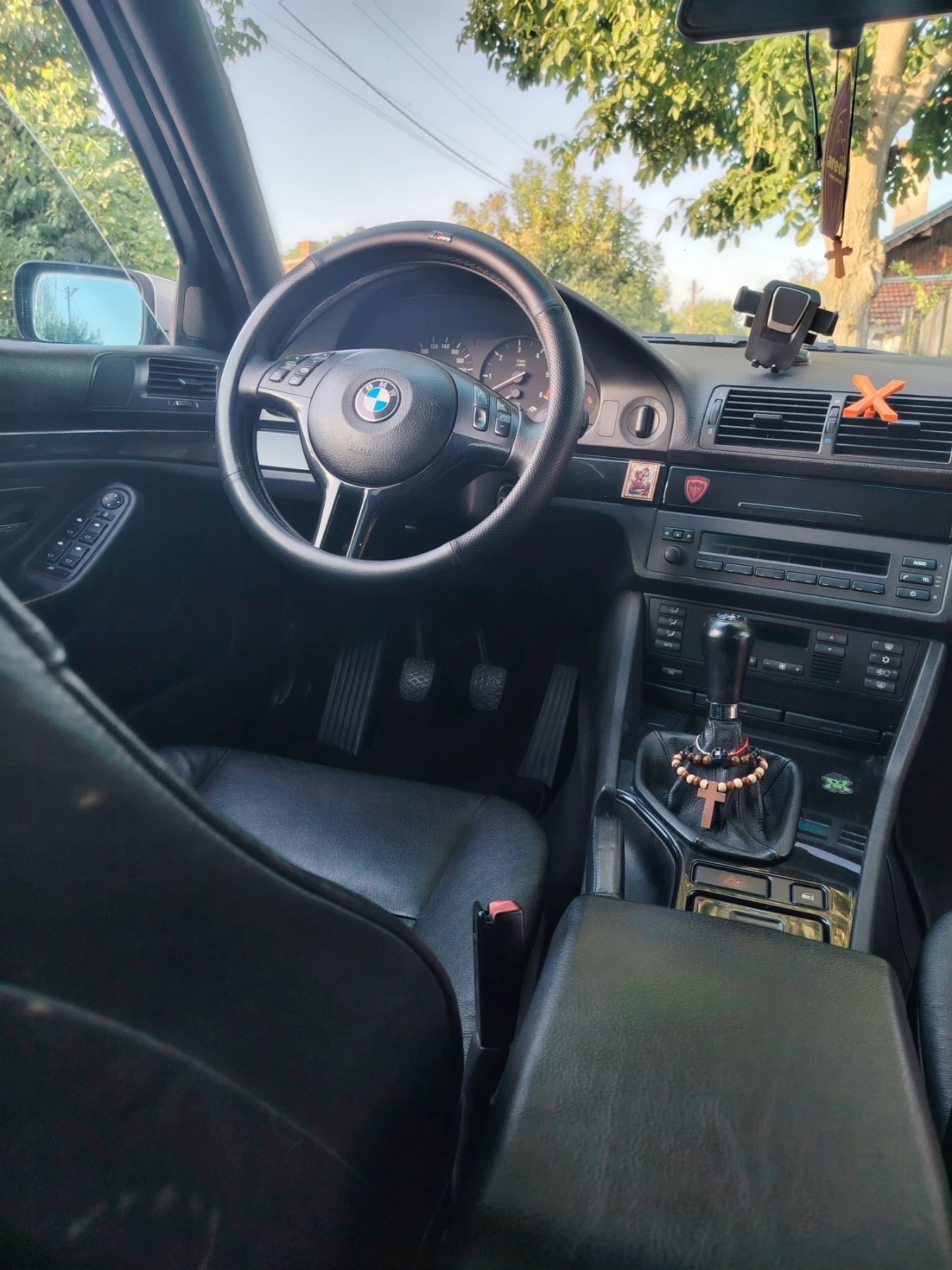 BMW 525, снимка 13 - Автомобили и джипове - 56156143