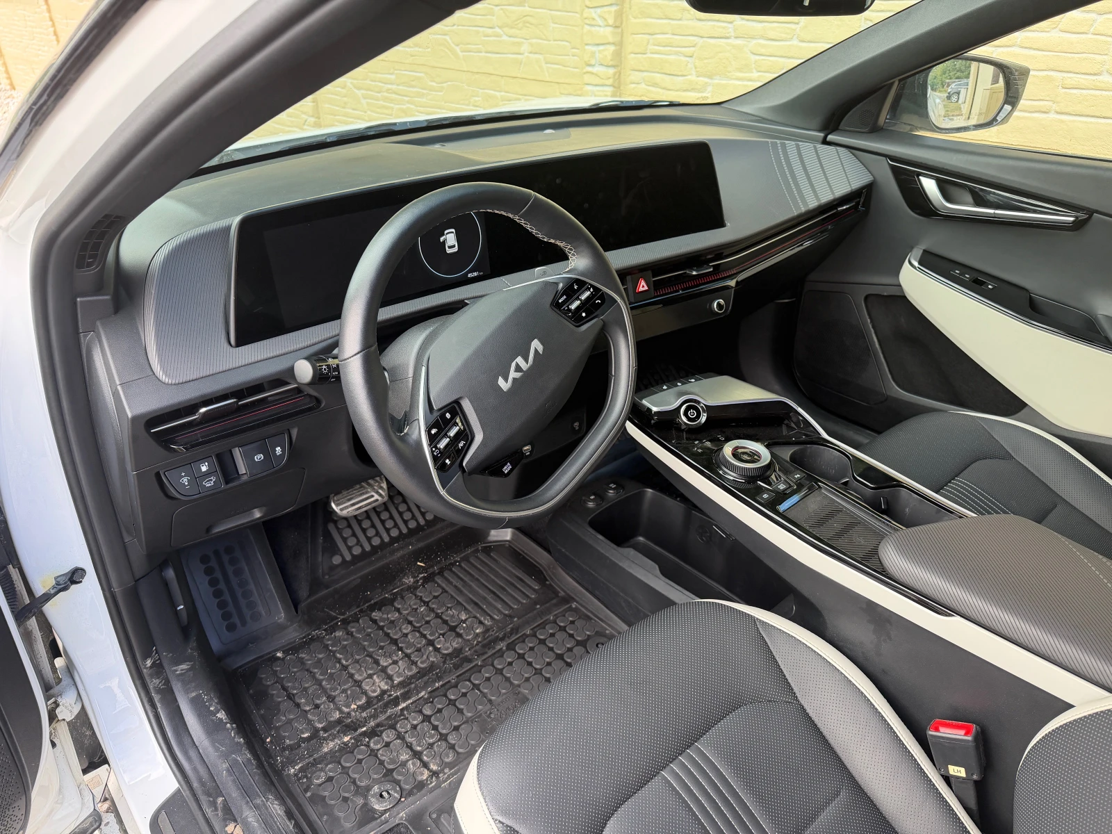 Kia EV6 GT Line, снимка 6 - Автомобили и джипове - 56483774