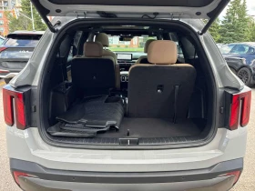 Kia Sorento * AWD Interior * CARFAX * БЕЗ ПЪРВОНАЧАЛНА ВНОСКА, снимка 14