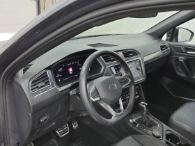 VW Tiguan * COMFORTLINE R LINE BLACK EDITION * CARFAX * БЕЗ  - 47000 лв. / 24030.72 € - 13122696 10