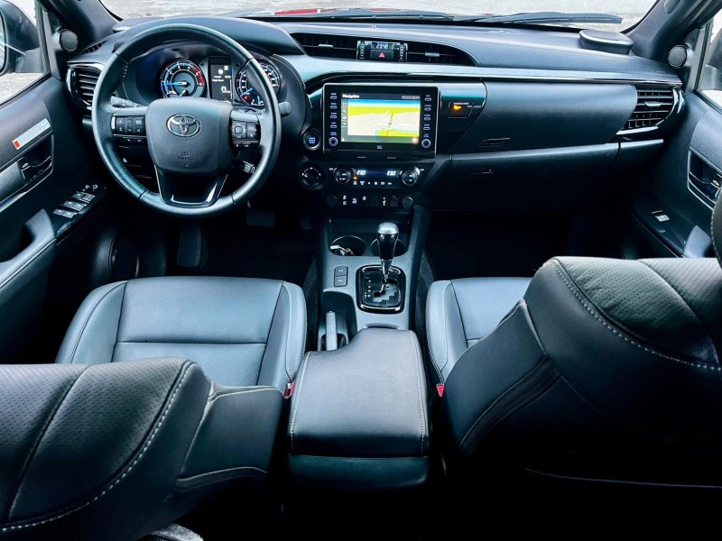 Toyota Hilux 2.8 D-4D, Double Cab, хардтоп, Automatic , снимка 11 - Автомобили и джипове - 44057699