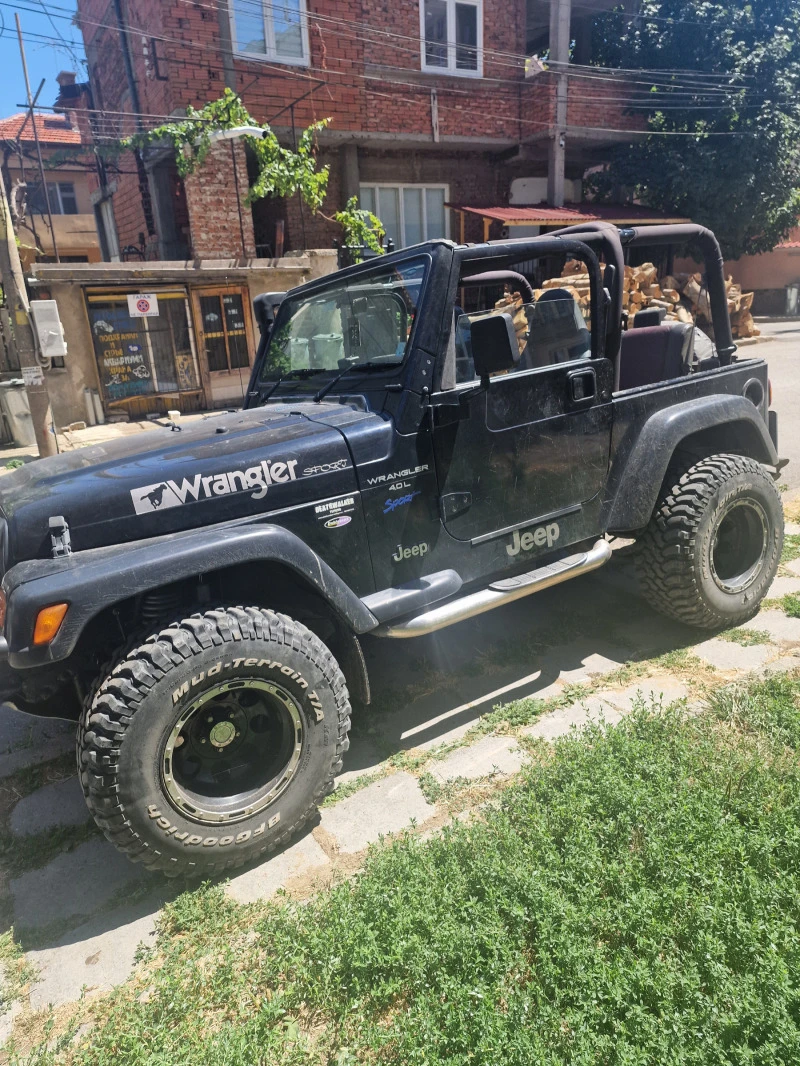 Jeep Wrangler 4000 Sport, снимка 6 - Автомобили и джипове - 47354844