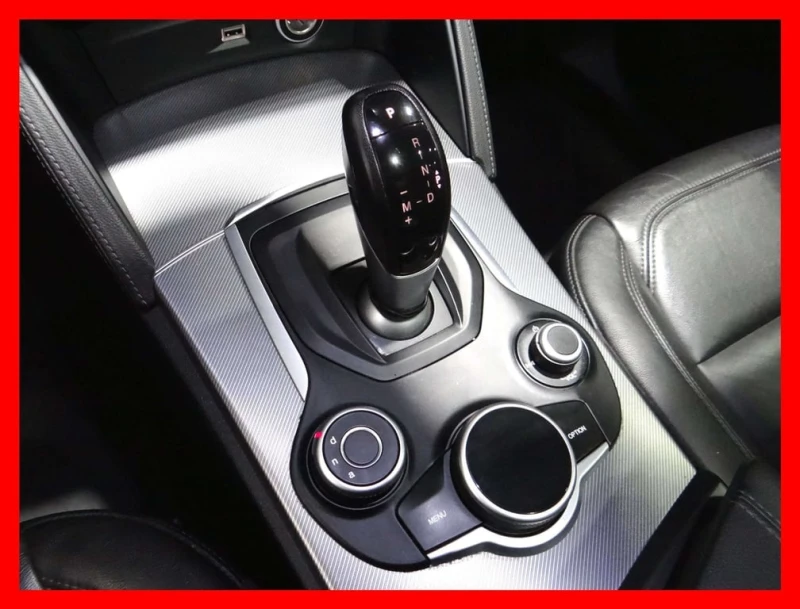 Alfa Romeo Stelvio * BASE SPORT Q4 * CARFAX * ЦЕНА ДО БГ, снимка 16 - Автомобили и джипове - 53165447