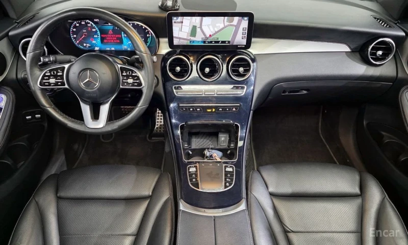 Mercedes-Benz GLC 300, снимка 7 - Автомобили и джипове - 53286079