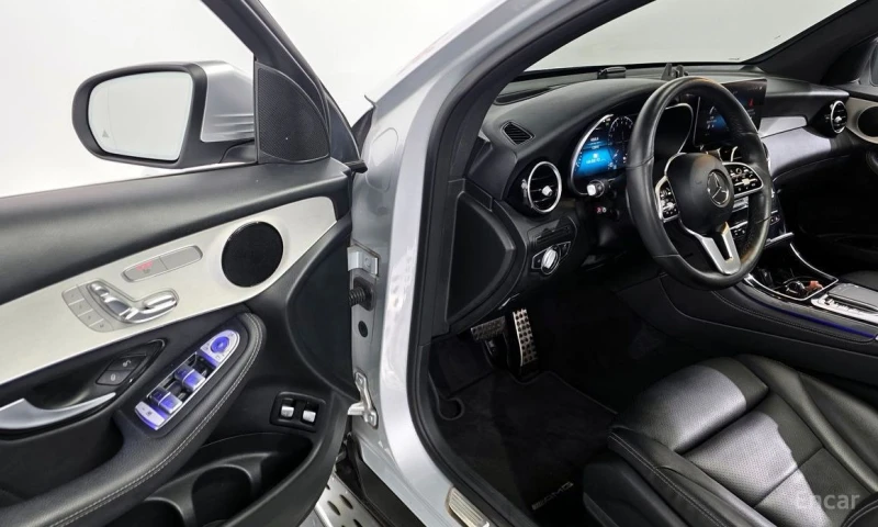 Mercedes-Benz GLC 300, снимка 10 - Автомобили и джипове - 53286079
