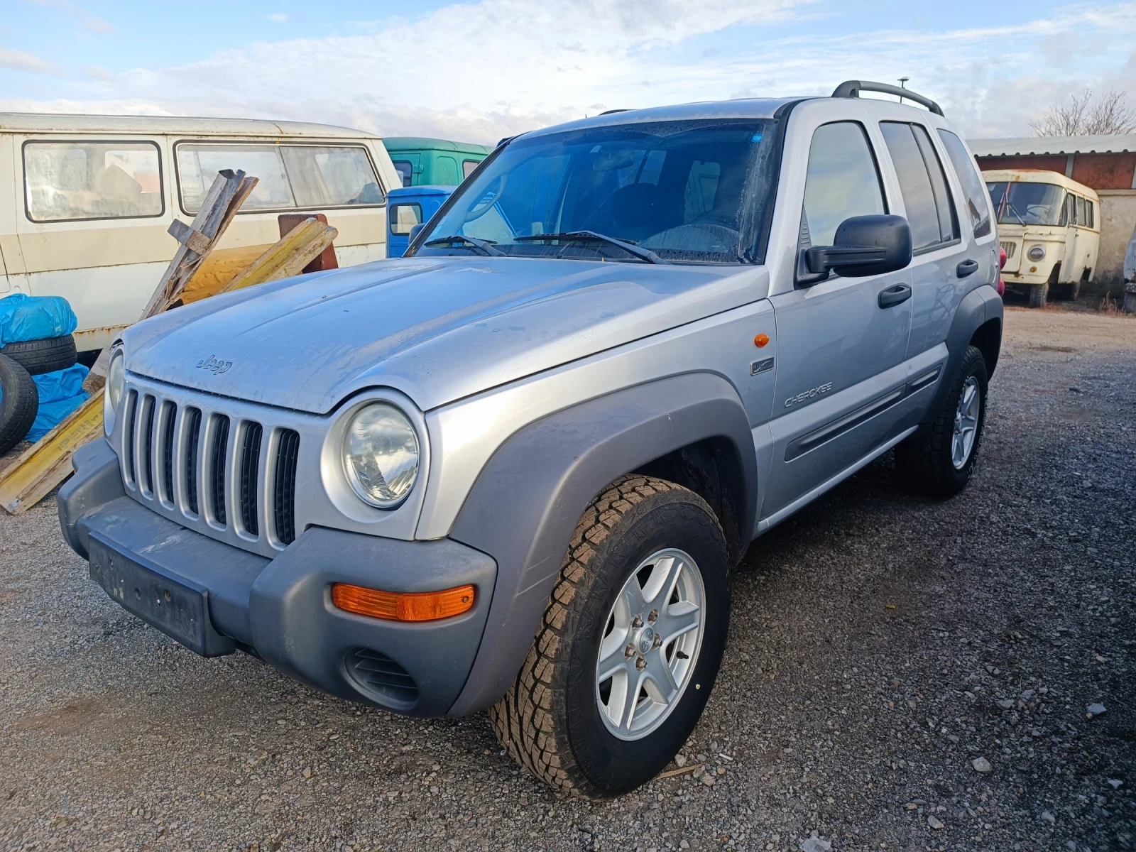 Jeep Cherokee 2.8CRD AUTOMATIC ТЕГЛИЧ - [1] 