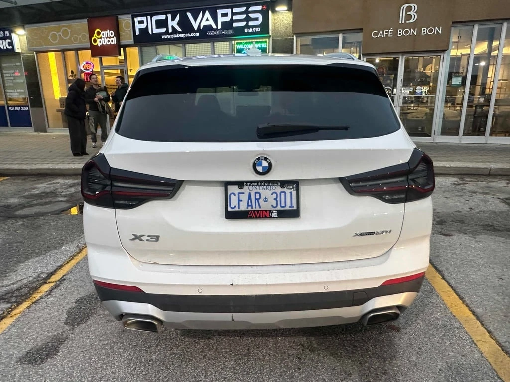 BMW X3 * xDrive30i * CARFAX *    | Mobile.bg   4