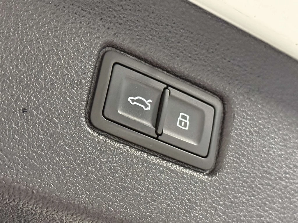 Audi Q7 * CARFAX * ЦЕНА ДО БГ - изображение 10